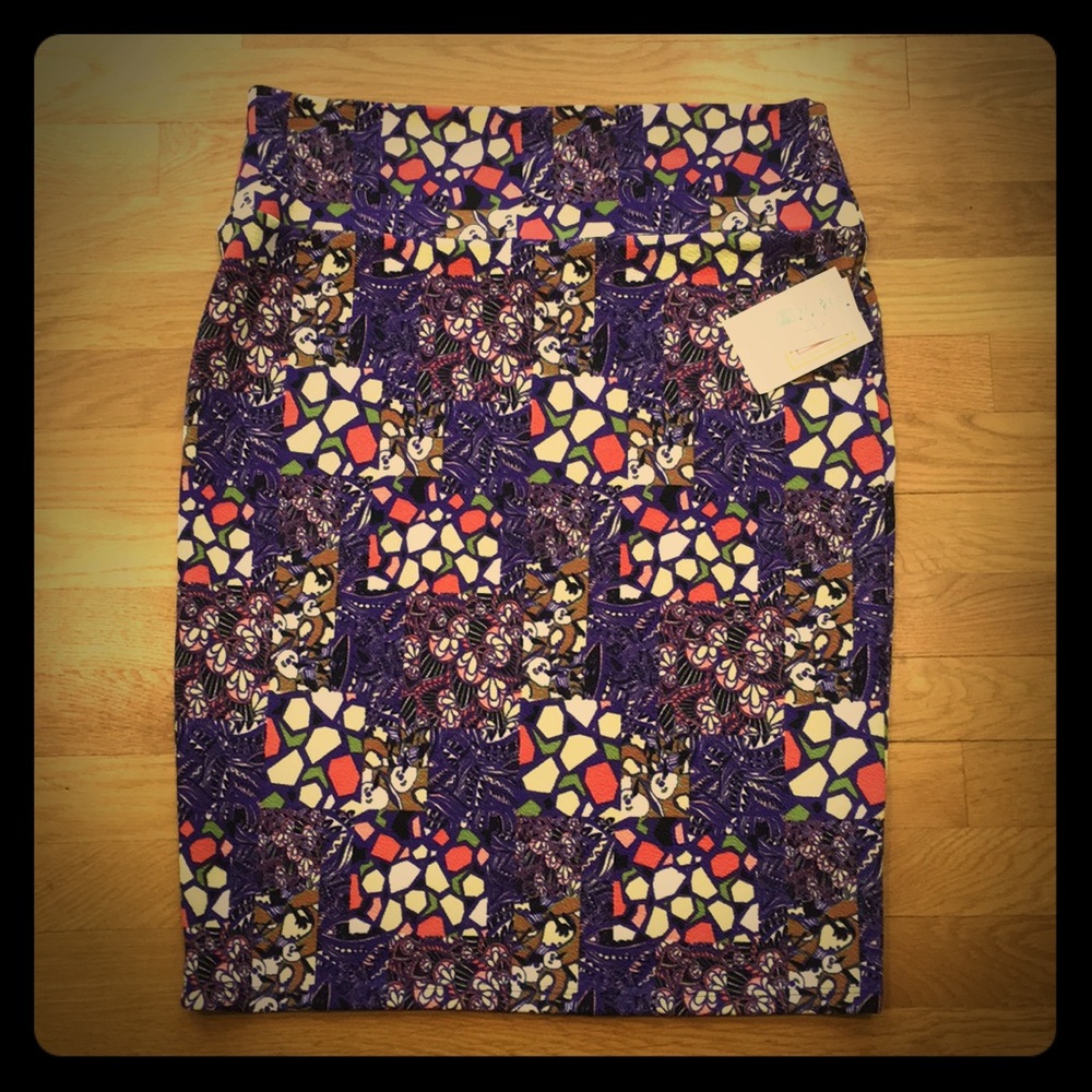 NWT Cassie Pencil Skirt